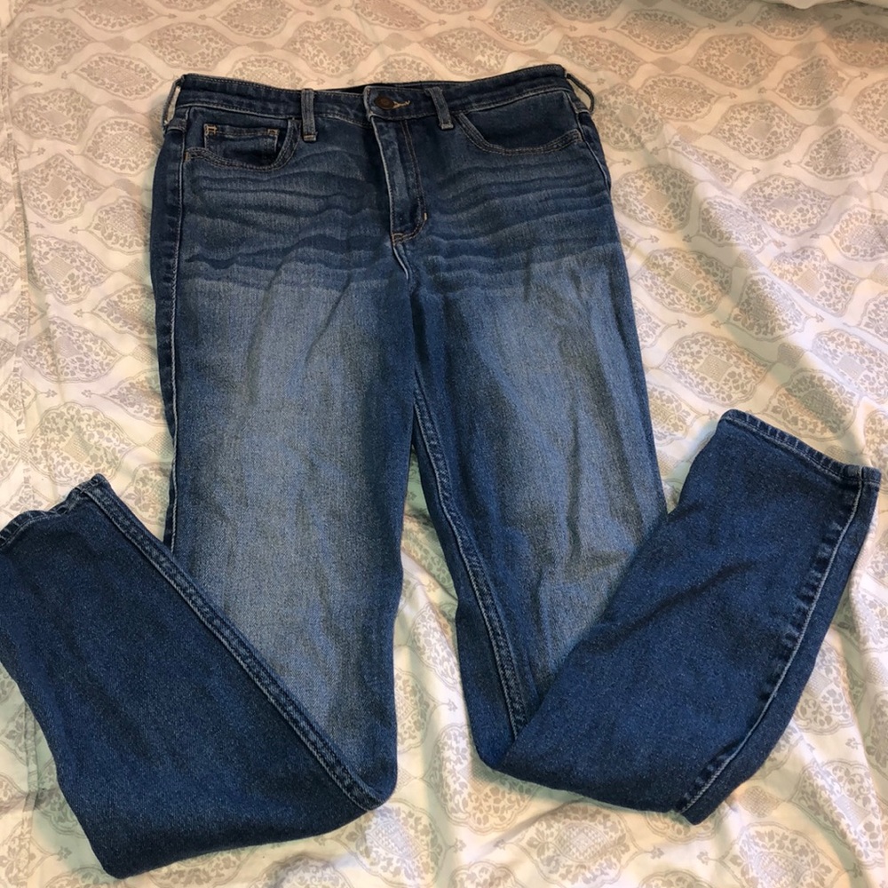 Holister jeans
